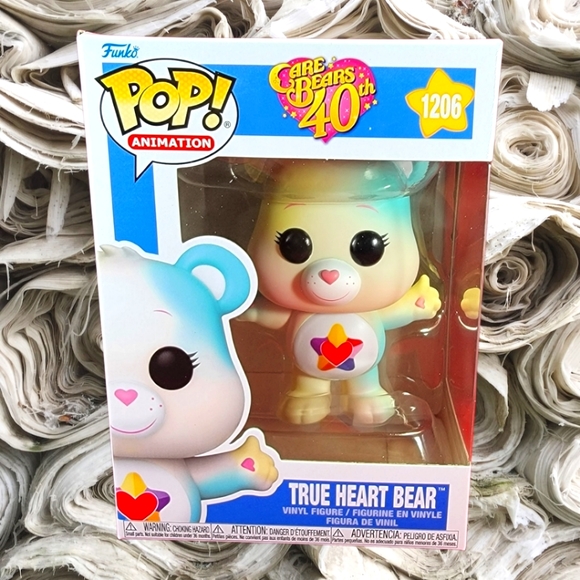 True heart bear funko # 1206 (nib) Brand new care bears true heart bear funko
